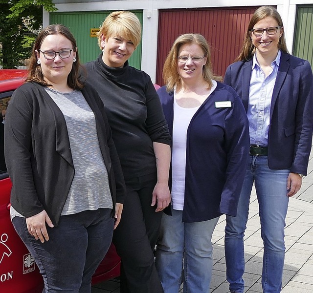 Teresa Linsin (von links), Bettina Pau.... Waldemar Slotta war nicht anwesend.   | Foto: Elena Borchers