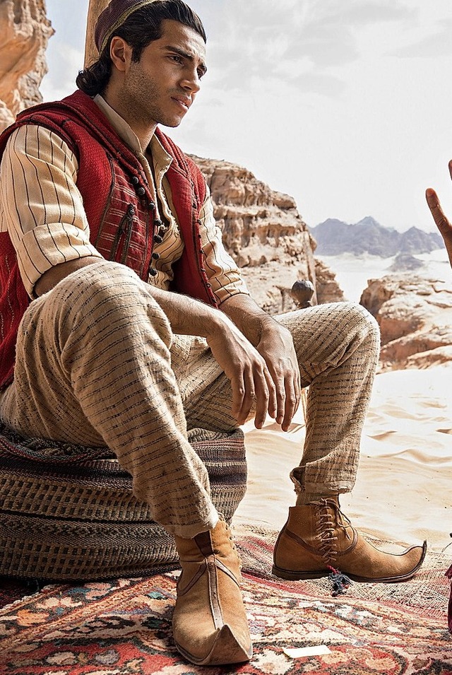 Mena Massoud als Aladdin  | Foto: Daniel Smith (dpa)