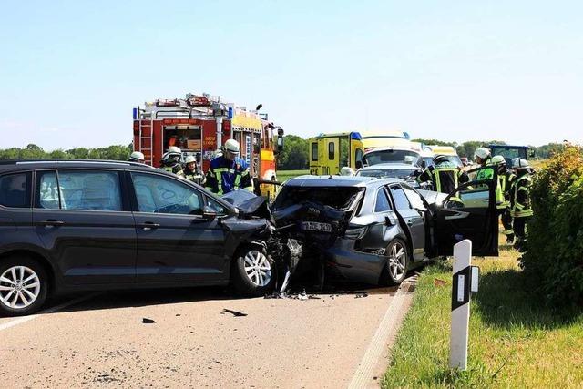 Unfall mit drei Verletzten auf der L 75 bei Ichenheim