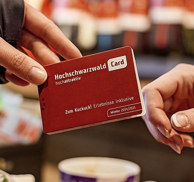 Seit Jahresbeginn gibt es auch Hochschwarzwaldcard fr Mitarbeiter.   | Foto: HTG