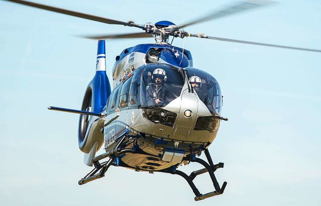 Auch per Hubschrauber suchte die Polizei nach dem Vierjhrigen.  | Foto: Wolfram Kastl