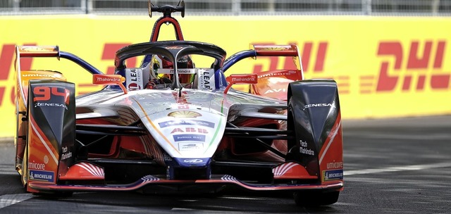 Der frhere Formel-1-Pilot Pascal Wehr...m Elektroflitze beim Rennen in Paris    | Foto: Pierre Stevenin (dpa)