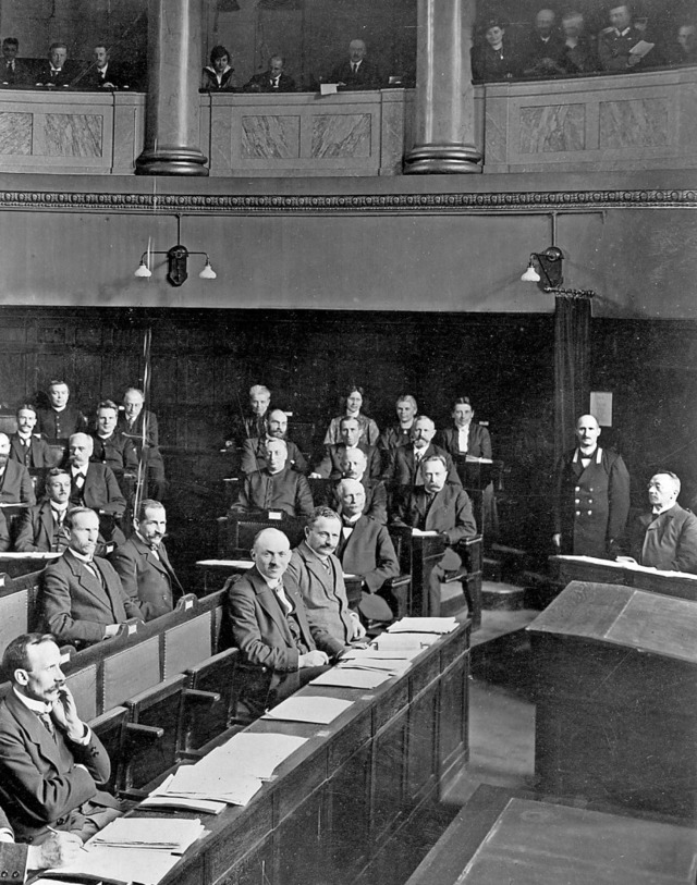 Sie waren auch im badischen Landtag zu... Foto) hat sich mit ihnen beschftigt.  | Foto: Archiv des Deutschen Caritasverbandes 