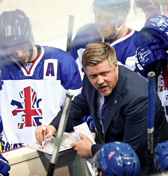 Bei der Eishockey-WM der Retter Grobr...ald Coach in Freiburg: Peter Russell.   | Foto: imago sportfotodienst