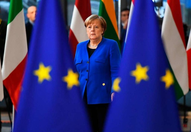 Was die Europawahl am Sonntag fr sie ...ch Kanzlerin Angela Merkel noch nicht.  | Foto: Stefan Rousseau