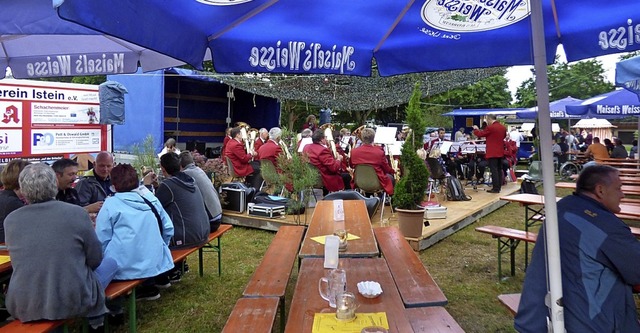 So ein bisschen Regen kann echten Iste...eim Sommerfest am Sonntag umso grer.  | Foto: Hans-Ulrich Fiedler