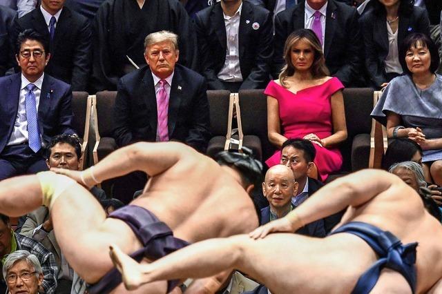 Trump betritt in Japan den Ring