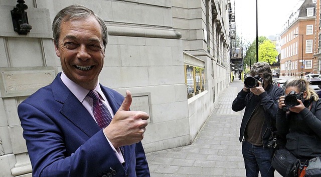 Freut sich ber das Ergebnis: Nigel Farage   | Foto: Jonathan Brady (dpa)