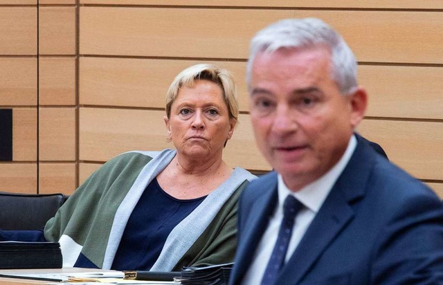Kultusministerin Susanne Eisenmann und CDU-Landeschef Thomas Strobl  | Foto: Marijan Murat (dpa)