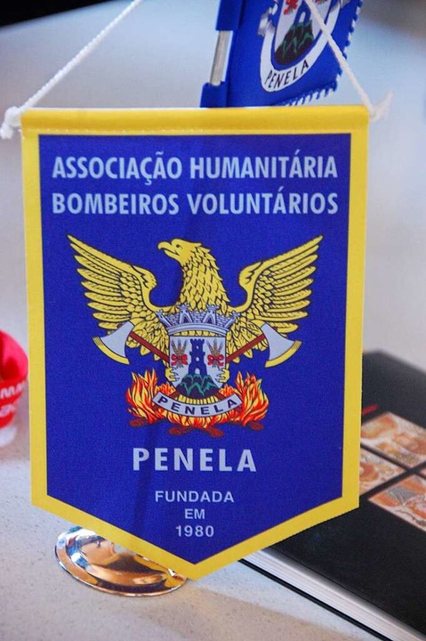 Das Wappen der Bomberos  | Foto: Herbert Frey