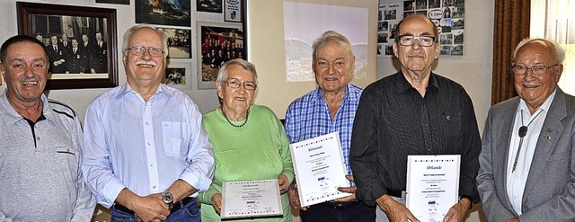 Die Vorsitzenden Werner Roser und Rolf... Hofer und Fritz Brendlin (von links).  | Foto: Georg Diehl