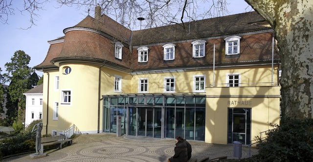 Im Rathaus von Badenweiler werden fr ... eine Auseinandersetzung ausgebrochen.  | Foto: Helena Hiss