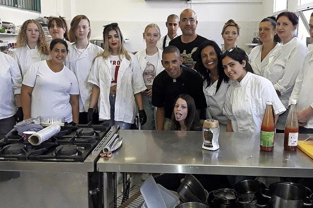 Die Catering-Gruppe des Jugendhilfswerks flog zu einem Galadinner nach Tel Aviv