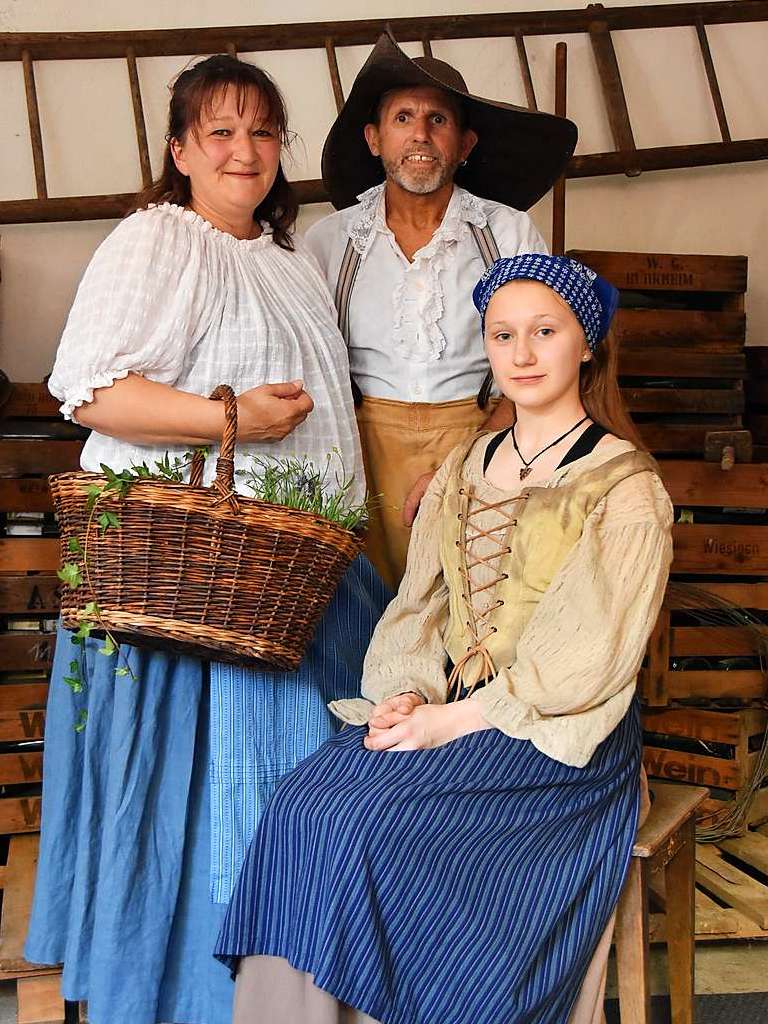 Im Frauenzimmer-Hof knnen sich Besucher in historischer Kleidung fotografieren lassen.