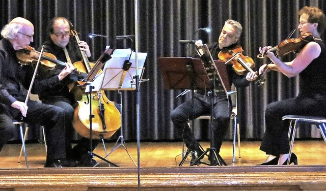 Das Segantini-Quartett in der Festhalle des ZfP  | Foto: Georg Vo