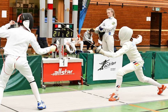 Philine Kaltenbach (rechts) bei einem ...elberghalle am vergangenen Wochenende.  | Foto: Achim Keller