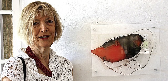 Katharina Hoehler vor ihrem Werk &#8222;Transformation 2&#8220;  | Foto: Christiane Franz