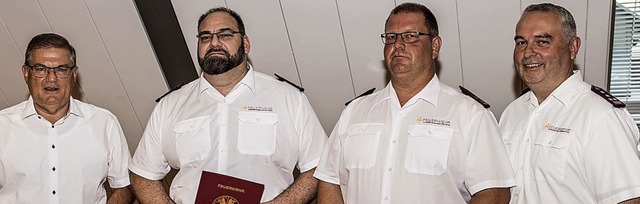 Brgermeister Joachim Schuster (l.) un...vertreter Michael Haberstroh zur Wahl.  | Foto: Alexander Anlicker