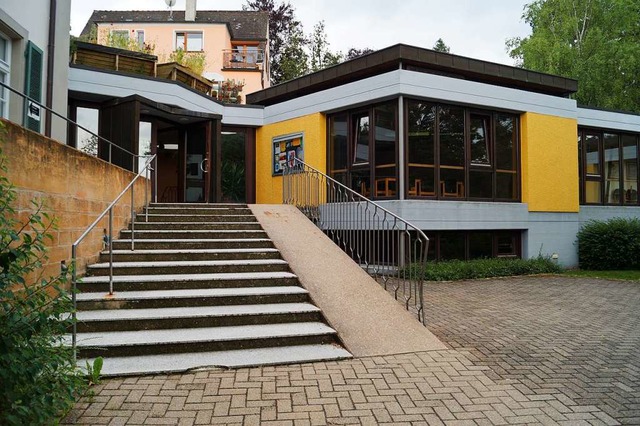 Plan B frs evangelische Gemeindehaus:...knnte durch Umbau eine Zukunft haben.  | Foto: Silke Hartenstein