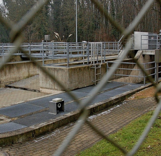 Den Pumpen in der ehemaligen Klranlage wird ein Zerkleinerer vorgeschaltet.   | Foto: langelott