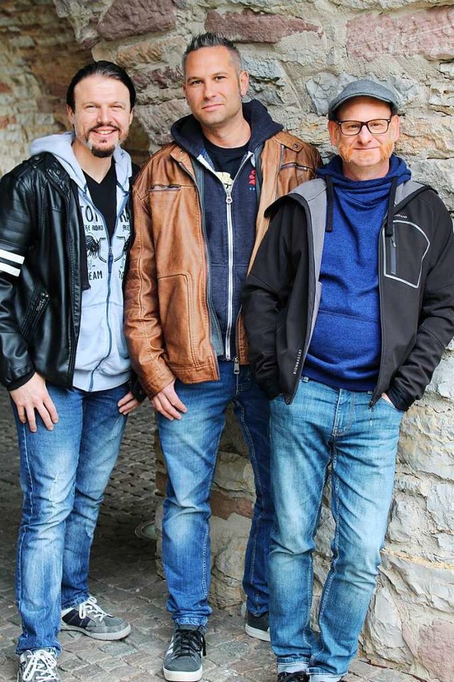 Jrgen Fischer, Michael Wagner und Mat... Steiner (von links) sind Die Pfleger.  | Foto: Annika Sindlinger