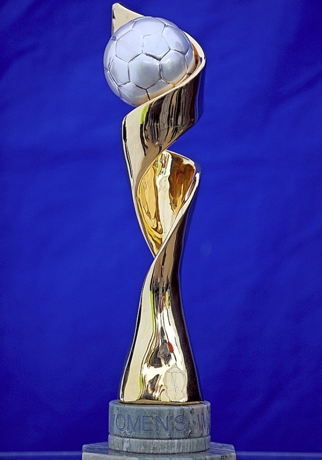 Das Objekt der Begierde &#8211; der WM-Pokal der Frauen  | Foto: Federico Gambarini