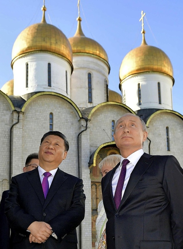 &#8222;Prsident Putin ist mein engste...0;, sagte Xi Jinping (li.) ber Putin.  | Foto: Alexei Druzhinin (dpa)