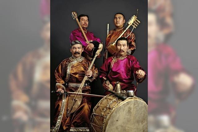Das Quartett Huun-Huur-Tu aus Tuva ist zu Gast im Vaya Casa