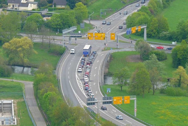 Auch am Hasenloch wird erkundet.  | Foto: Daniel Gramespacher