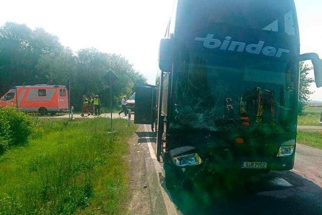 Schler aus Baden-Wrttemberg bei Unfall mit Reisebus in Thringen verletzt