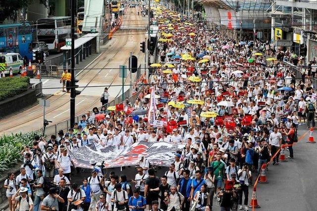 Massenprotest in Hongkong gegen Gesetz zur Auslieferung nach China