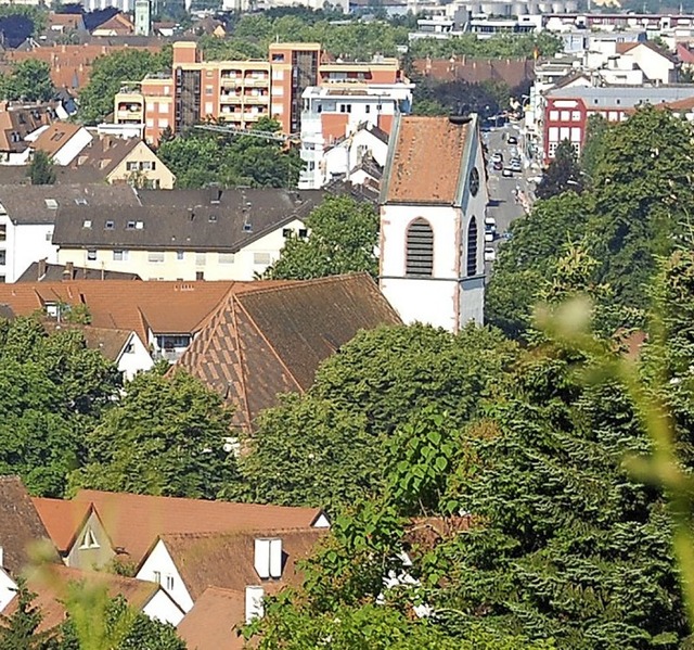 Rund um  Altweils Kirche ist ein Sanierungsgebiet geplant.   | Foto: Hannes Lauber