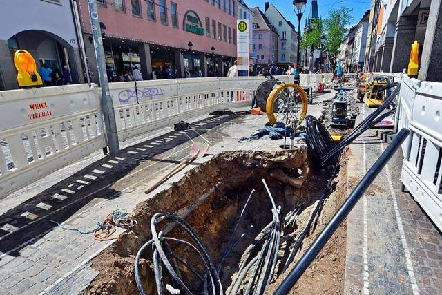 In der Freiburger Innenstadt wimmelt es vor Kleinbaustellen