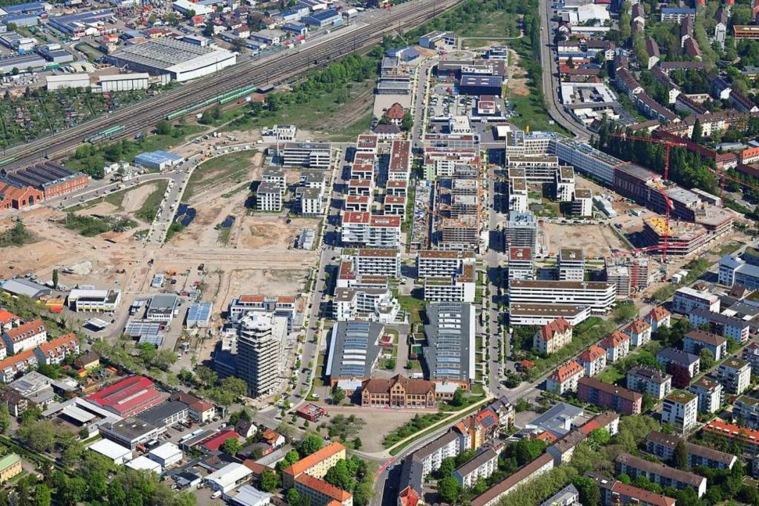 Auf dem Gterbahnareal laufen die Grundstckspreise aus dem Ruder.  | Foto: Erich Meyer
