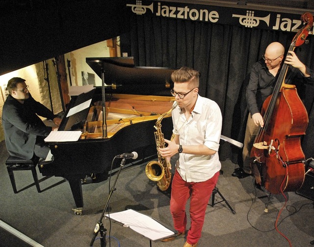 Ausschlielich selbstgeschriebene Stc...istoph Beck ins Jazztone mitgebracht.   | Foto: Thomas Loisl Mink