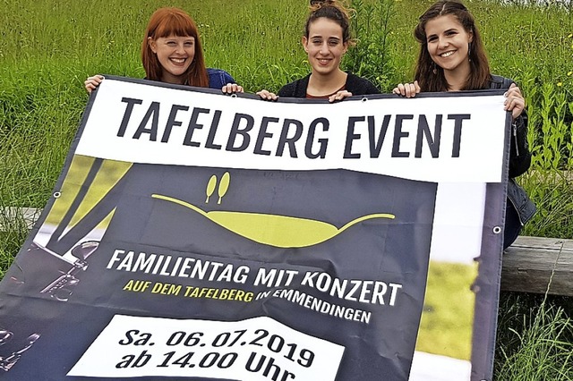 Sie organisieren die Veranstaltung Taf...oiosi und Alina Kaldewey (von links).   | Foto: Gerhard Walser