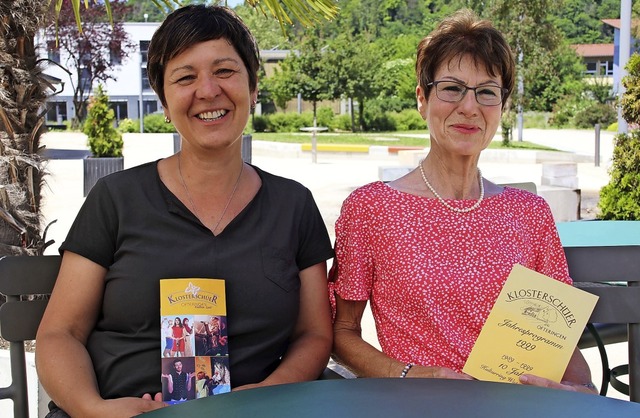 Annette Loll (links) bernahm vor drei...turellen Lebens im unteren Wutachtal.   | Foto:  Gerald Edinger