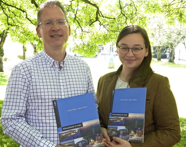 Manfred Kaiser und Madeleine Meinhardt  | Foto: Stadtz Lahr