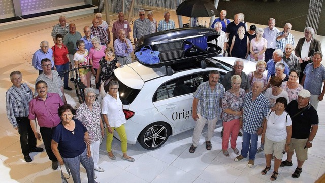 50 Ettenheimer besuchten das Mercedes-Benz-Werk in Rastatt.   | Foto: Ulrike Hiller 