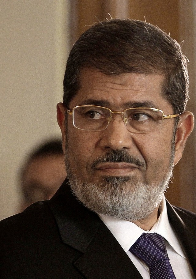Ex-Prsident Mohammed Mursi starb am Montag.  | Foto: Maya Alleruzzo (dpa)