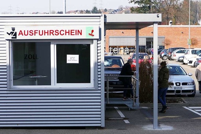 Zurckgegangen ist die Zahl der Ausfuh... die in Laufenburg  bearbeitet werden.  | Foto: Winfried Dietsche