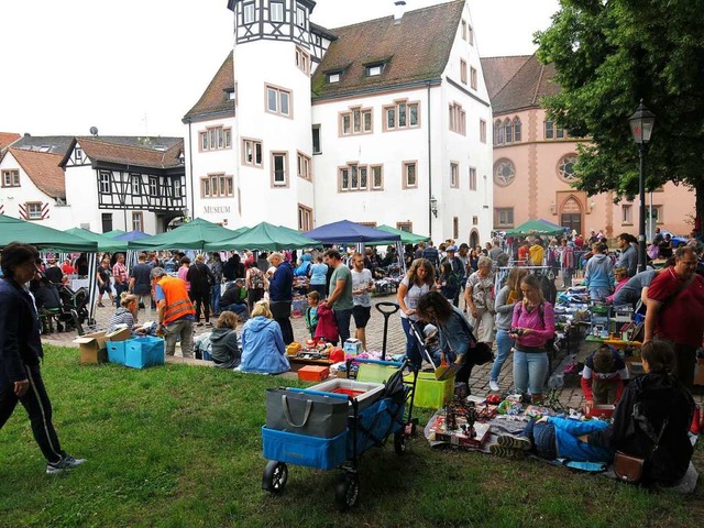 Viel zu entdecken gab es auf dem Spiel...irale am Emmendinger Markgrafenschloss  | Foto: Georg Vo