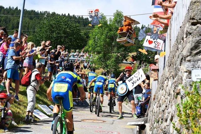 Wie Mountainbiker und Fans beim Ultra Bike in Kirchzarten feiern