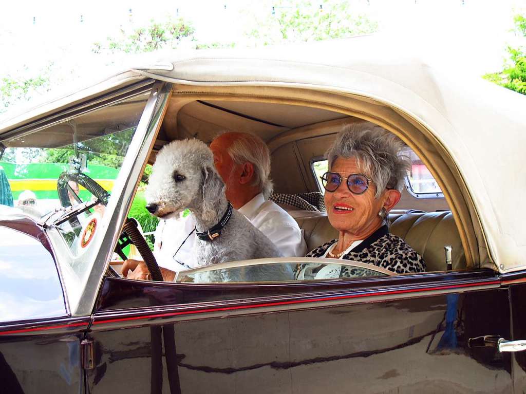 Bei den Oldtimer-Tagen in Bad Bellingen waren wunderschne alte Karossen zu sehen.