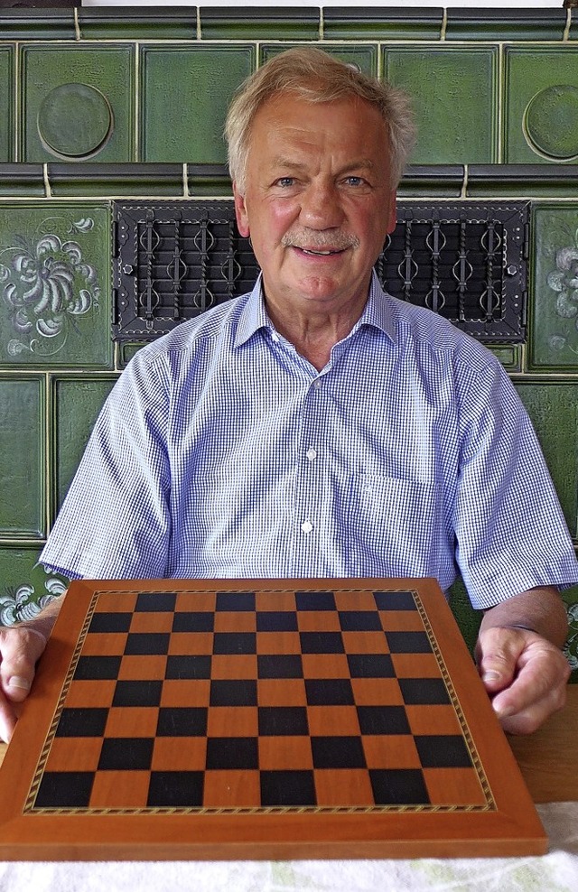 Schach ist seine Leidenschaft: Bernhard Fischer  | Foto: Sarah Schdler
