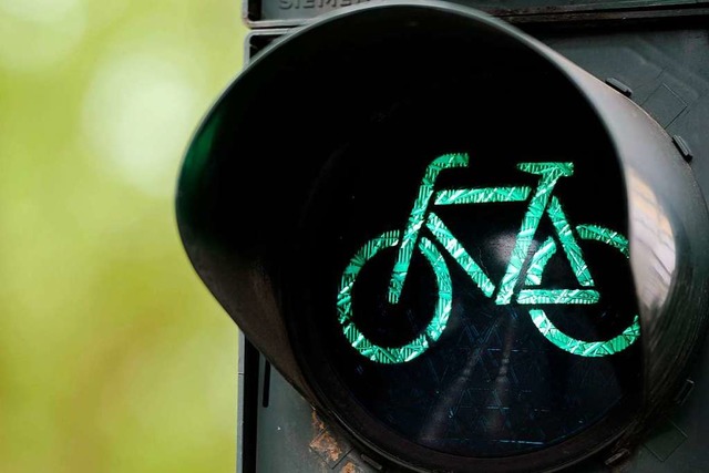 Die Stadt Lrrach will Radfahrern ein schnelles Vorwrtskommen ermglichen.  | Foto: Marius Becker