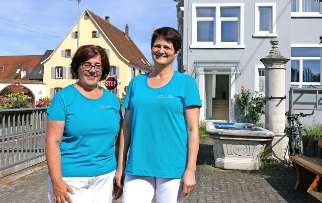 Martina Reinert (links) und Regina Hun...eefelden mehr junge Frauen erreichen.   | Foto: Sophia Hesser