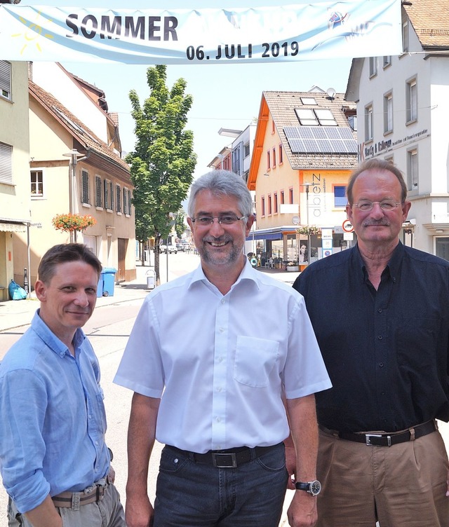 Kulturamtsleiter Frank Johannes Wlfl,... auf den &#8222;Sommer in Wehr&#8220;.  | Foto: Sara Ghring