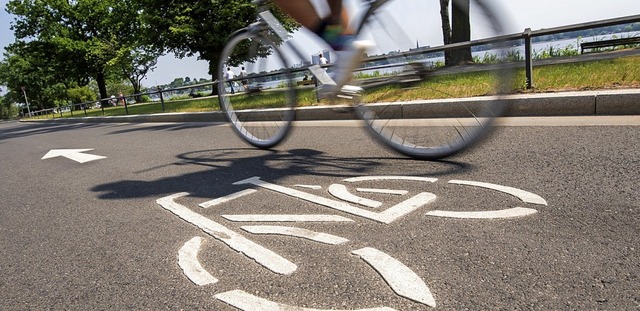 Radschnellwege sollen nicht zum Rasen ...n, aber Velofahrer zgig voranbringen.  | Foto: Daniel Bockwoldt
