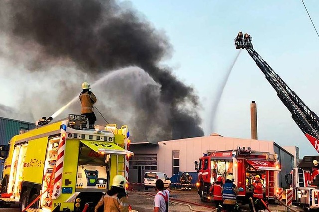 Feuer in einem Industriebetrieb in Pratteln  | Foto: Polizei Basel-Landschaft